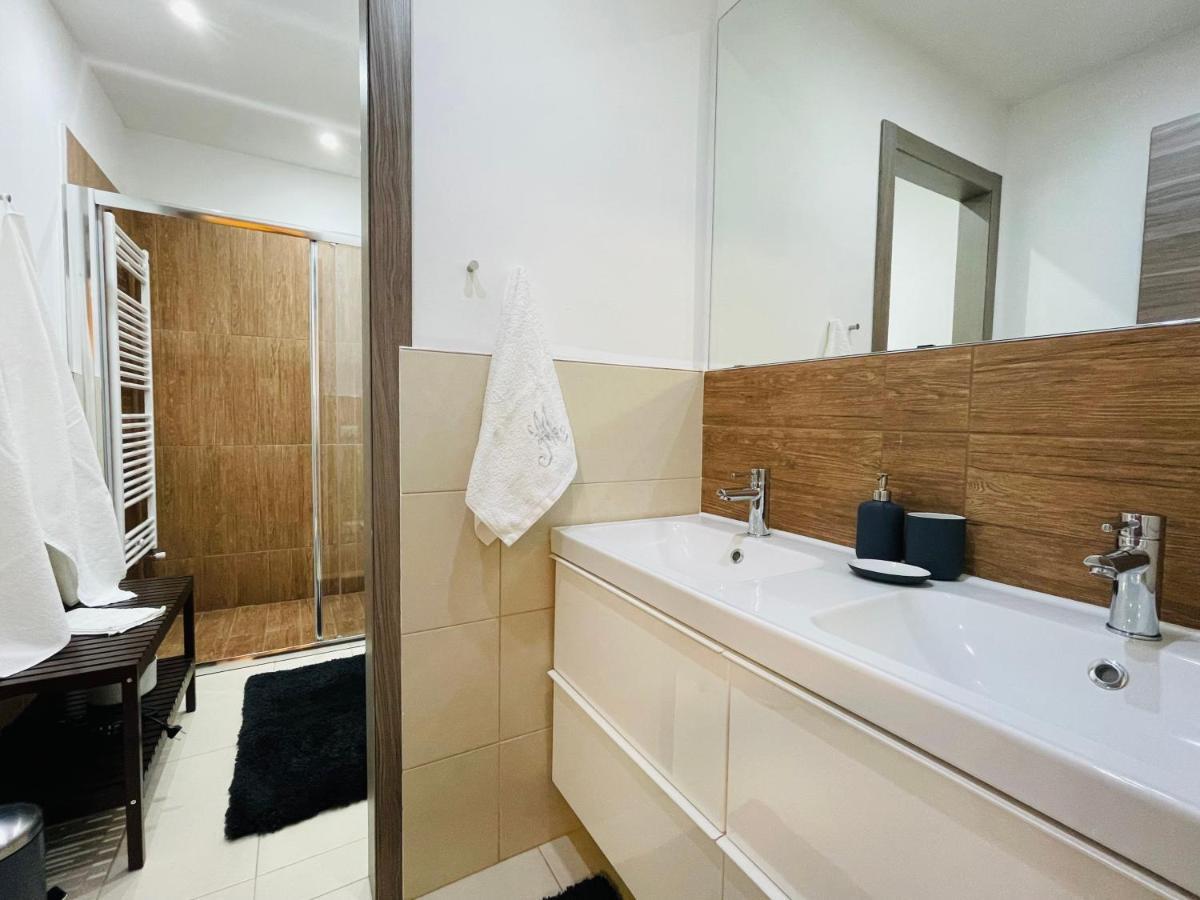 Casa Mimosa Lägenhet Cannobio Exteriör bild